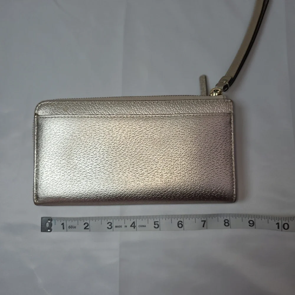 Kate Spade Wellesley Layton Gold  Champagne‎ Leather Wallet Wristlet Metallic
